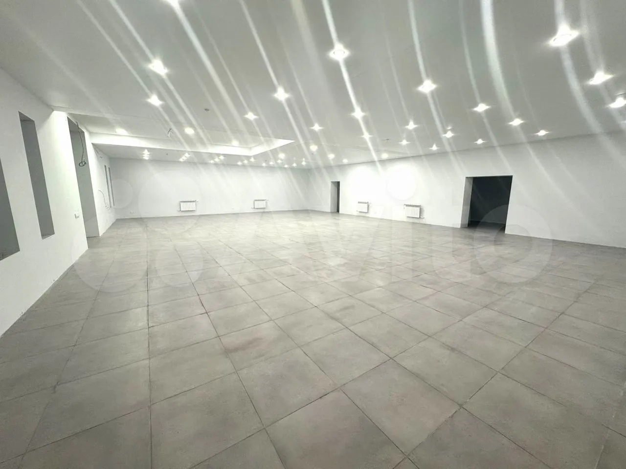 Офисное помещение 210 м²