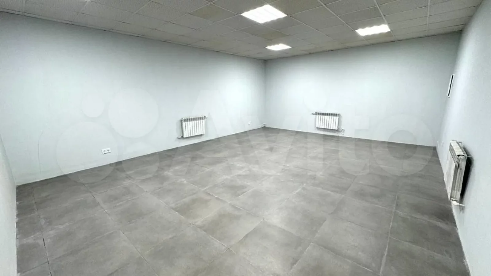 Офисное помещение 80 м² 1